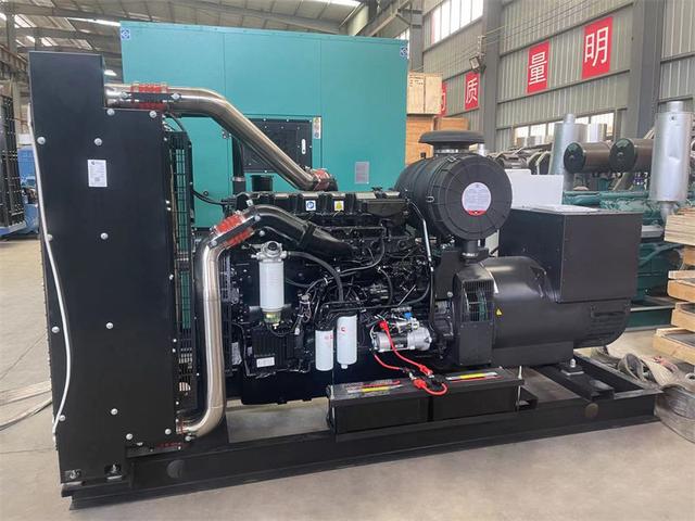 云南發(fā)電機組制造廠家：柴油發(fā)電機怎么降低排放污染？